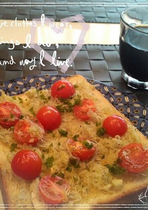 チチニェッリ風しらすトースト＊°-レシピのメイン写真