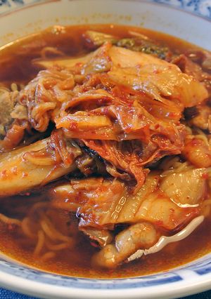 簡単でシンプル☆豚バラ♪キムチラーメン-レシピのメイン写真