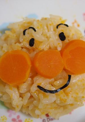 離乳食後期☆にんじんご飯DEアンパンマン-レシピのメイン写真