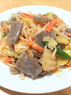 こんにゃくとキムチの野菜炒め-レシピのメイン写真