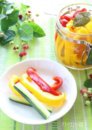 夏野菜deピクルス✿パプリカ＆ズッキーニ-レシピのメイン写真