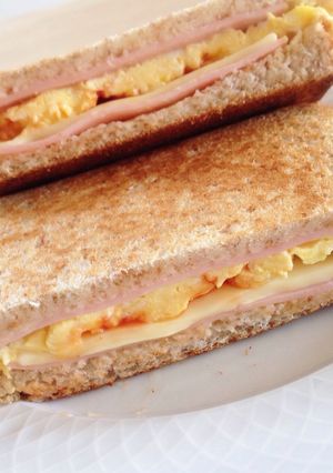 ハム&チーズ&卵のホットサンド-レシピのメイン写真