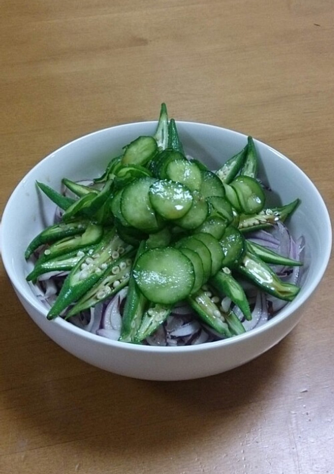 かんたん♪紫玉ねぎとオクラのゆず胡椒あえ-レシピのメイン写真