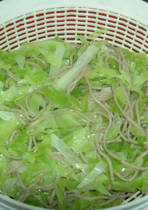 ７０％キャベツのもり蕎麦-レシピのメイン写真