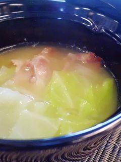 豚肉とキャベツの味噌汁-レシピのメイン写真