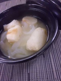 玉葱と小町麩の味噌汁-レシピのメイン写真