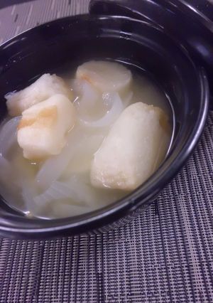 玉葱と小町麩の味噌汁-レシピのメイン写真
