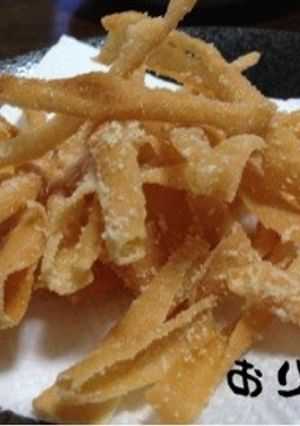 余った春巻きの皮でパリパリおつまみ♪-レシピのメイン写真