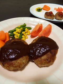 アレルギーでも皆と一緒に☆ハンバーグ-レシピのメイン写真