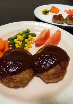 アレルギーでも皆と一緒に☆ハンバーグ-レシピのメイン写真