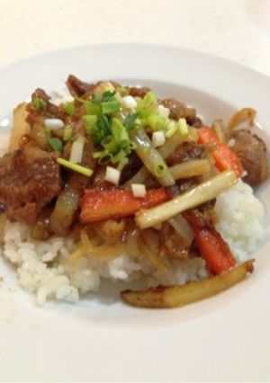 固い味付き焼肉用で香味野菜焼肉丼-レシピのメイン写真