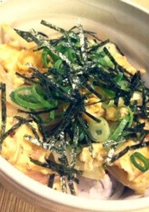 すぐできちゃう☆なめ茸の玉子とじ丼-レシピのメイン写真