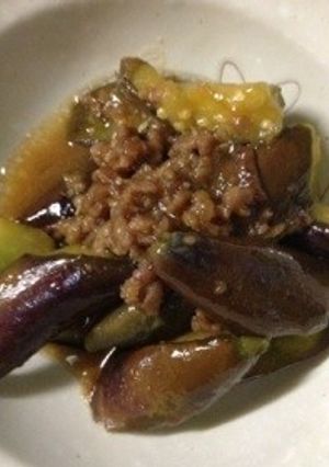ご飯がすすむ！ナスのそぼろ炒め-レシピのメイン写真