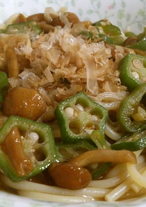 オクラとなめこと油揚げのパスタ-レシピのメイン写真