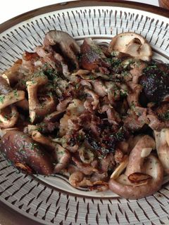 簡単☆豚肉と椎茸のニンニク醤油炒め-レシピのメイン写真