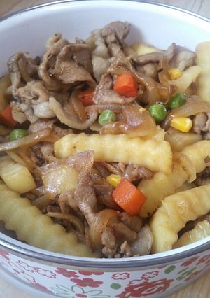 手抜きでうまい★１０分で肉じゃが風♪-レシピのメイン写真