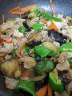 夏野菜と豚肉の豚生姜焼き-レシピのメイン写真
