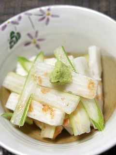 セロリと山芋のわさび醤油かけ-レシピのメイン写真