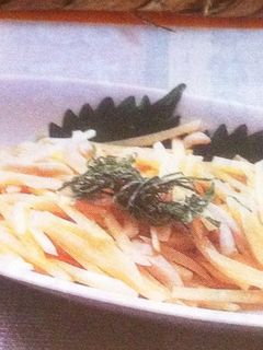 じゃがいもとイカの塩辛炒め-レシピのメイン写真