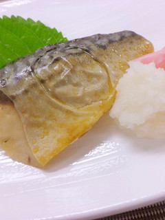 鯖の塩焼きと付け合せ-レシピのメイン写真