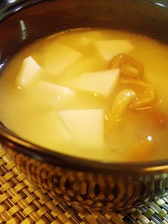 里芋となめこの味噌汁-レシピのメイン写真