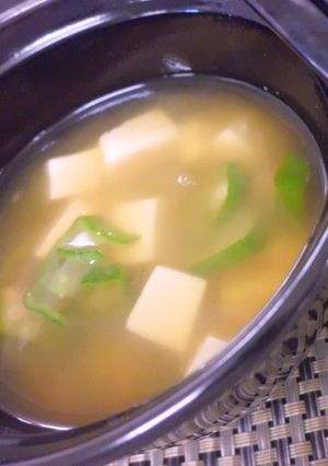 オクラと豆腐の味噌汁-レシピのメイン写真