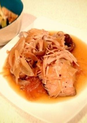 ストウブで秋鮭とキノコのバター醤油-レシピのメイン写真