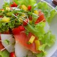 梨とスモークサーモンのサラダ
