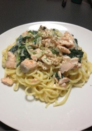 鮭とほうれん草のクリームパスタ♡-レシピのメイン写真