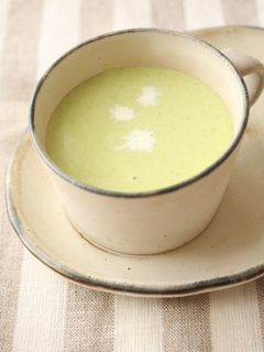 グリーンピースの冷たいスープ-レシピのメイン写真