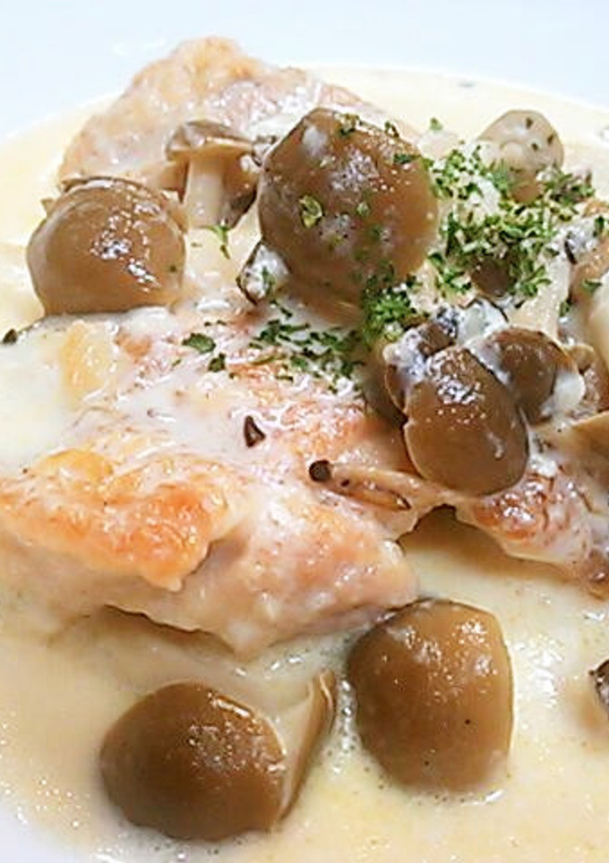 フライパンひとつ鶏肉ときのこのクリーム煮-レシピのメイン写真