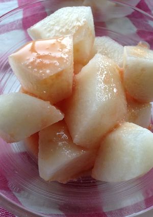 ちょっぴり変わった梨の食べ方(醤油味)-レシピのメイン写真