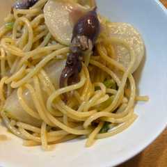 รูปของ 【ホットクック】ホタルイカとカブのパスタ