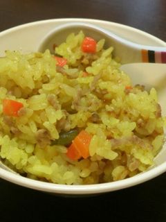 離乳食:後期☆炊飯器でカレーピラフ-レシピのメイン写真