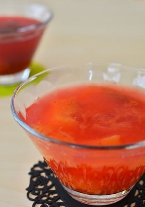 トルコの家庭料理☆夏の果物のコンポート-レシピのメイン写真