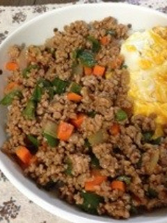 なんちゃって、ロコモコ風丼-レシピのメイン写真