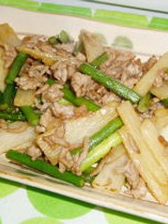 ニンニクの芽とひき肉の中華炒め♪-レシピのメイン写真