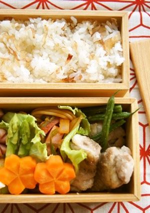 レモン風味のチキンソテー。のお弁当-レシピのメイン写真