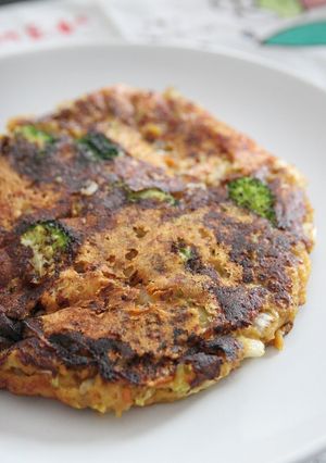 残りカレーをリメイク♪カレーお好み焼き-レシピのメイン写真