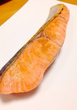 生鮭の塩焼き☆フライパンで！-レシピのメイン写真
