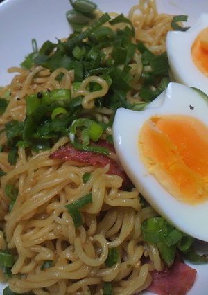 インスタント麺アレンジ☆焼きラーメン☆-レシピのメイン写真