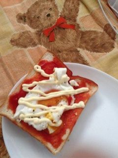 簡単!我が家の目玉焼きのせ食パン!-レシピのメイン写真