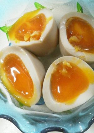 調味料ちょっとで！半熟しっかり味つき玉子-レシピのメイン写真