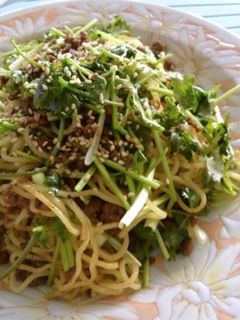 香菜たっぷり!おつまみ塩焼きそば-レシピのメイン写真