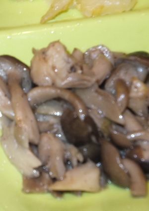 レタスとマイタケの炒め物-レシピのメイン写真