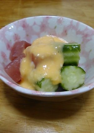 まぐろときゅうりの黄身酢がけ-レシピのメイン写真
