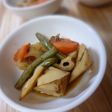 レンコンとにんじんのおかか煮