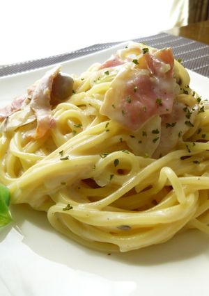 ベーコンときのこのクリームスパゲティー-レシピのメイン写真