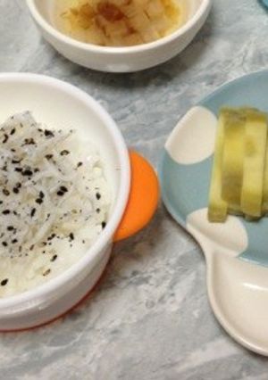 離乳食中期〜美味しい☆ごましらすご飯-レシピのメイン写真