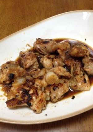 鶏もも肉のソテー。シャリアピン風-レシピのメイン写真